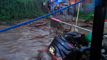 BNPB Sebut 12 Rumah Hanyut saat Banjir Bandang Cicurug, Sukabumi