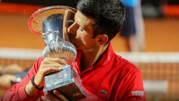 Djokovic Juara Tenis Italia Terbuka, Pecahkan Rekor Nadal