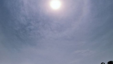 Fenomena Halo Matahari Terjadi Hari Ini, Apa Artinya?