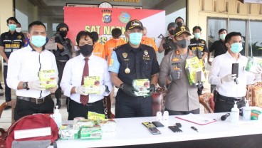 Bea Cukai dan Kepolisian Bengkalis Gagalkan Penyelundupan 10 Kg Sabu dari Malaysia