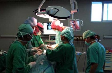 Soal Dokter Asing, Mahasiswa Kedokteran Indonesia di China Protes Luhut 