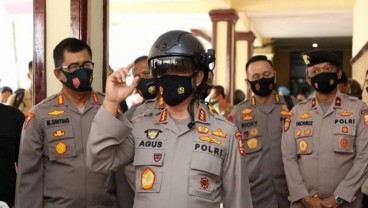 Wah, Helm Buatan China Ini Bisa Deteksi Suhu Tubuh