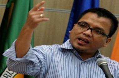 Lawan Petahana di Pilgub Kalsel, Denny Indrayana Punya Utang Rp5,8 Miliar