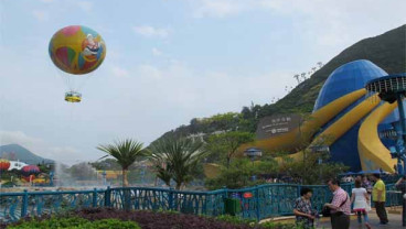 Mulai Hari Ini, Ocean Park Hong Kong Dibuka Kembali
