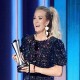 Wow, Carrie Underwood Pakai Perhiasan Asal Indonesia di Academy of Country Music Awards 2020