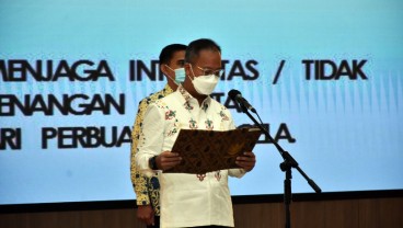 Menperin Agus Lantik Lima Pejabat Baru