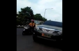 Viral, Warga Sipil Kedapatan Pakai Mobil Dinas TNI