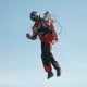 Pakai Jetpack, 'Paramedis Terbang' Tolong Korban Kecelakaan di Atas Gunung