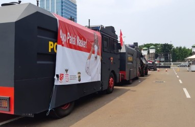 Tak Ada Demo Buruh, Water Cannon dan Barakuda Disiagakan di Gedung DPR