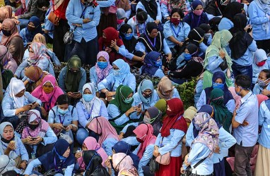 Omnibus Law Cipta Kerja: Simalakama Bagi Pekerja, Angin Segar Bagi Pengusaha