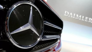 Daimler Pangkas Biaya 20 Persen, Merek Mercedes Benz Direposisi