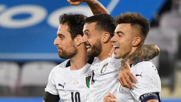 Cetak Gol di Laga Debut, Caputo Bikin Sejarah Bersama Gli Azzurri