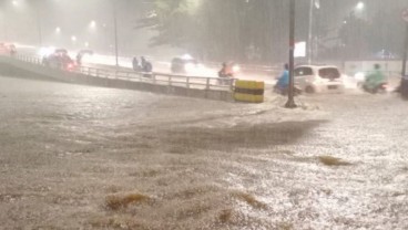 Sejumlah Kali di Ibu Kota Meluap, BPBD Jakarta Keluarkan Peringatan Dini Banjir