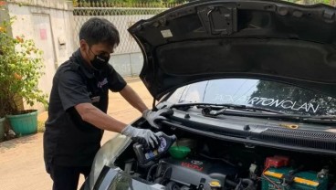 Yuk, Kenali 4 Ciri Air Radiator Mobil Harus Diganti