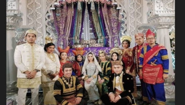 Mewahnya Momen Pengajian dan Malam Bainai Nikita Willy dan Indra Priawan