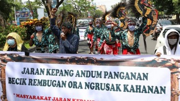 Tolak Demo Anarki, Seniman Jaran Kepang Lakukan Ini 