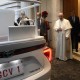 Paus Fransiskus Punya Mobil Baru : Toyota Mirai Hidrogen