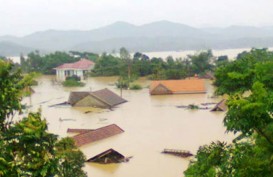 90 Orang Tewas Akibat Banjir dan Tanah Longsor di Vietnam