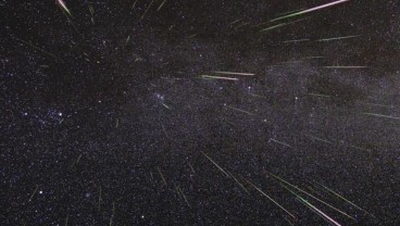 Malam Ini Ada Hujan Meteor Orionid, Bisa Diamati Dengan Mata Telanjang