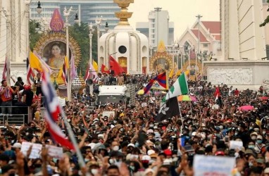 Demonstran di Thailand Manfaatkan Emoji di Media Sosial Sebagai Sandi