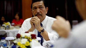 Luhut Proyeksikan Ekonomi Indonesia Tumbuh 5 Persen pada 2021