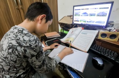 Pengguna Baru Teknologi untuk PJJ dan Telemedis Paling Banyak Selama Pandemi