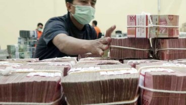 Duh! Dana APBD Rp252 Triliun Parkir di Bank, Program Masyarakat jadi Seret