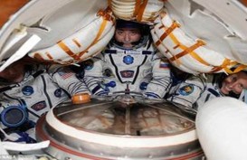20 Tahun di Luar Angkasa, 3 Astronot Selamat Mendarat di Bumi