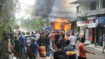 Ada Kebakaran di Pemukiman Padat dekat Parkiran Senayan City