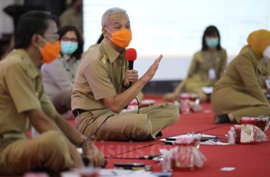 Sikap Gubernur Jateng Soal Upah Minimum Tak Naik