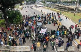 Polisi Turunkan 20 Ribu Personel Jaga 3 Demo Tolak UU Cipta Kerja