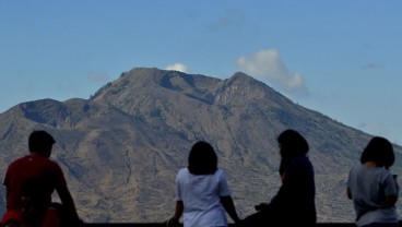 Wisatawan Melonjak saat Libur Panjang, GIPI: Protokol Kesehatan Harus Tegas