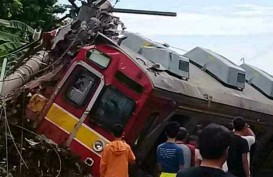 KRL Bekasi-Kota Anjlok, Evakuasi Diperkirakan Berlangsung 5 Jam