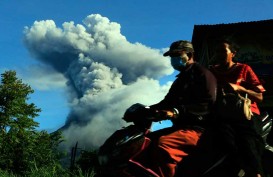 Waspada Bahaya Lahar! Status Gunung Sinabung Masih Siaga
