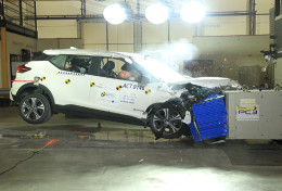 Aman! Nissan Kicks Raih Bintang 5 Asean NCAP