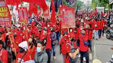 Demo Buruh KSPI di Depan Gedung DPR, Polisi Terjunkan 2.000 Lebih Personel