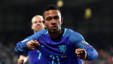 Lyon Tegaskan Tak Lepas Memphis Depay ke Barcelona Januari 2021