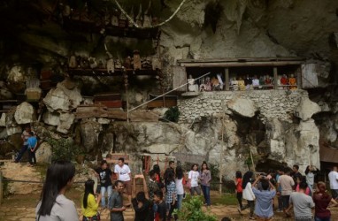 Wisata Kuburan dan Mengenal Ritual di Tana Toraja