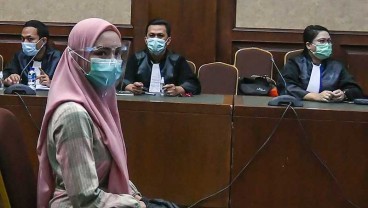 Kasus Fatwa MA: Pinangki Belikan Anita & Andi Irfan Tiket Pesawat Kelas Bisnis