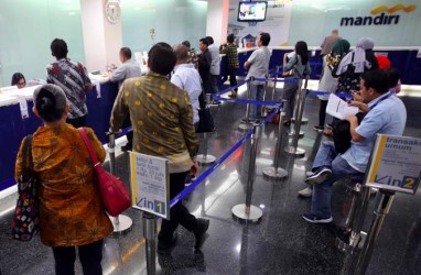 Dalam Setahun, 462 Kantor Bank Umum Tutup Gara-Gara Ini