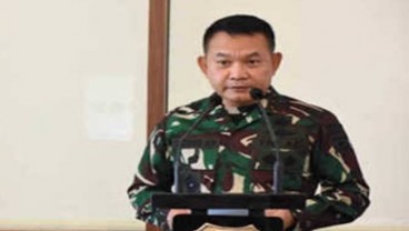 IPW Apresiasi TNI Turunkan Spanduk dan Baliho Rizieq Shihab