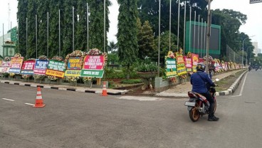 Markas Kodam Jaya Dipenuhi Karangan Bunga Dukungan untuk Pangdam