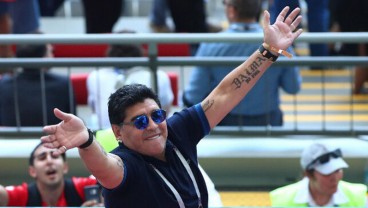 Maradona Meninggal Dunia di Usia 60 Tahun Akibat Serangan Jantung