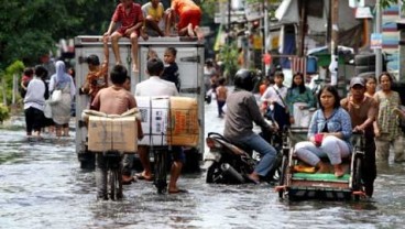 Wah! Banjir Rob Jakarta Sampai ke Kebon Jeruk dan Grogol Petamburan