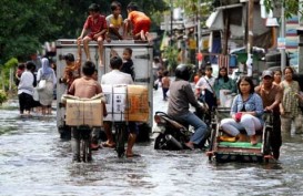 Wah! Banjir Rob Jakarta Sampai ke Kebon Jeruk dan Grogol Petamburan