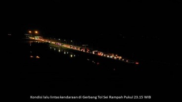 Ada Banjir, Arus Kendaraan di Tol Tebing Tinggi Dialihkan