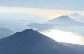 Berstatus Waspada Sejak 2017, Gunung Lewotolok Akhirnya Erupsi