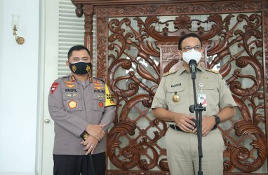 Anies: Kasus Covid-19 DKI Melonjak Setelah Warga Long Weekend ke Bandung dan Semarang