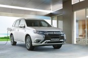 Mitsubishi Outlander PHEV Debut di Thailand