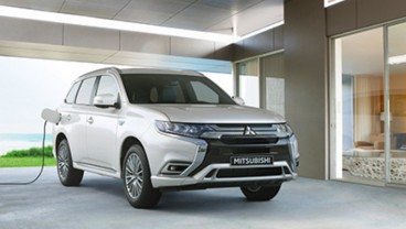 Mitsubishi Outlander PHEV Debut di Thailand